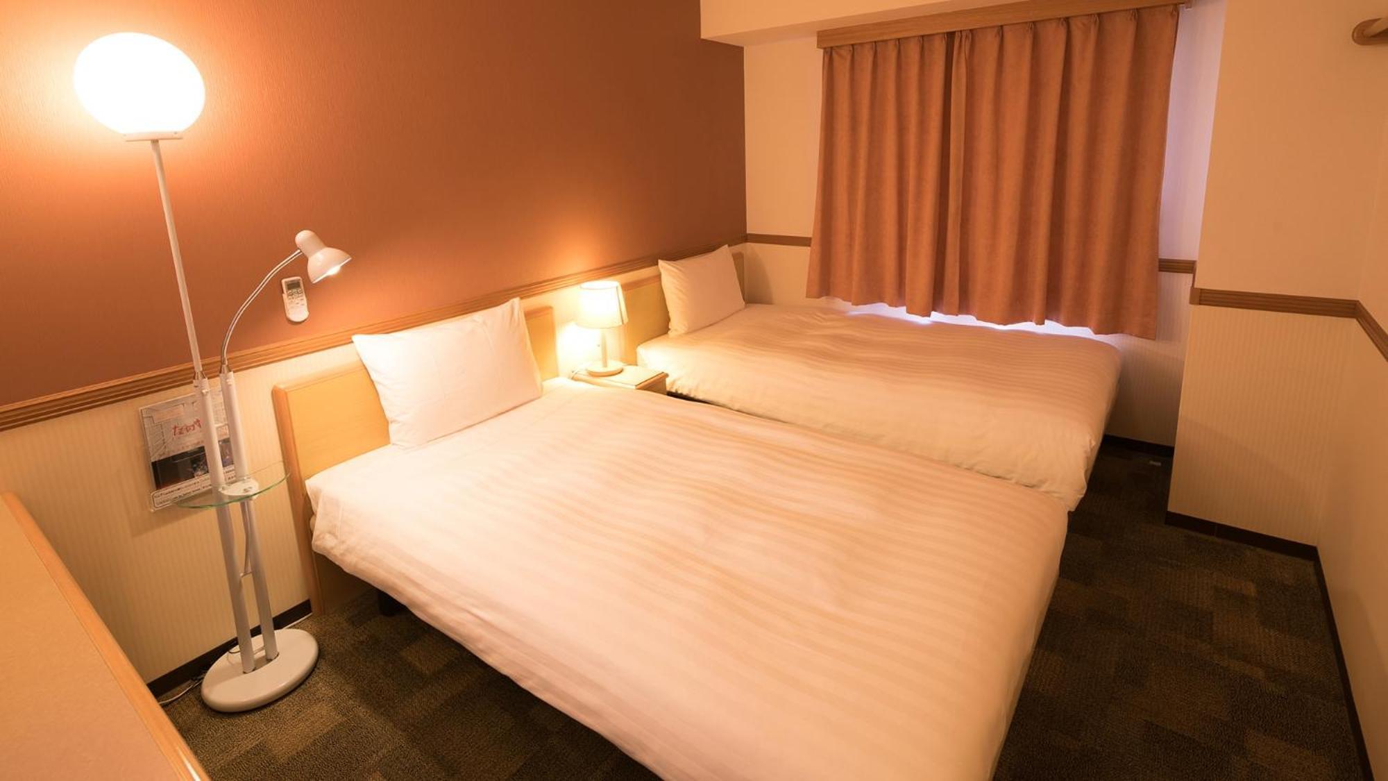 Toyoko Inn Fujisan Numazu Eki Kita Guchi No 2 Habitación foto