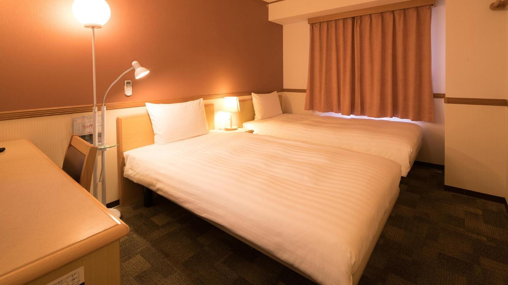 Toyoko Inn Fujisan Numazu Eki Kita Guchi No 2 Habitación foto