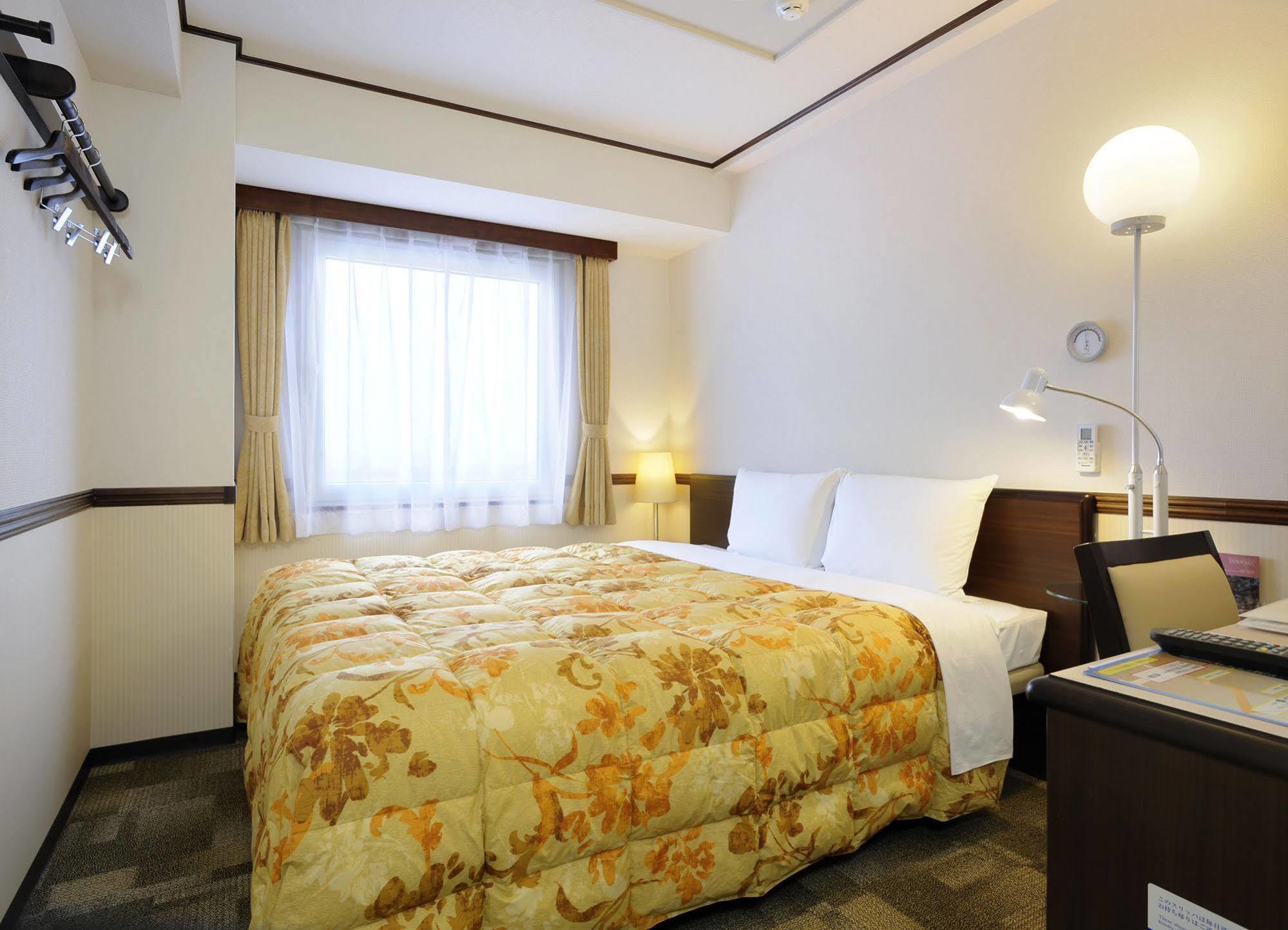 Toyoko Inn Fujisan Numazu Eki Kita Guchi No 2 Exterior foto